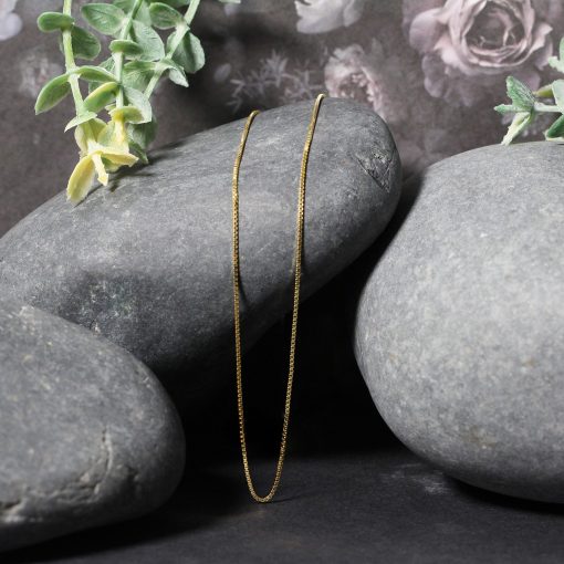 14k Yellow Gold Classic Box Chain (0.68 mm) - Image 4