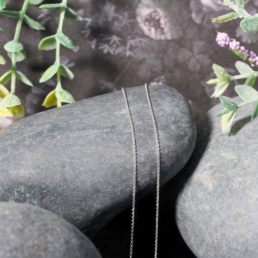14k White Gold Oval Cable Link Chain (0.85 mm) - Image 4
