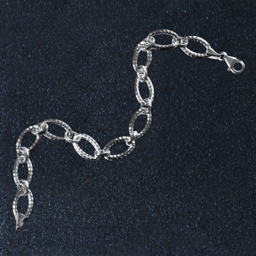 Textured Oval Link Bracelet in 14k White Gold (8.60 mm) - Image 3