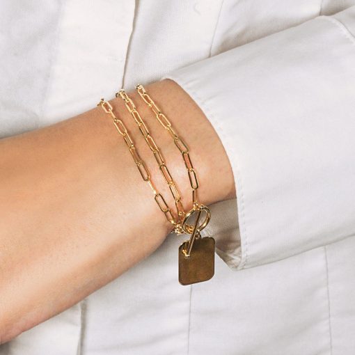 14k Yellow Gold Paperclip Chain Necklace with Rounded Rectangle Pendant - Image 5